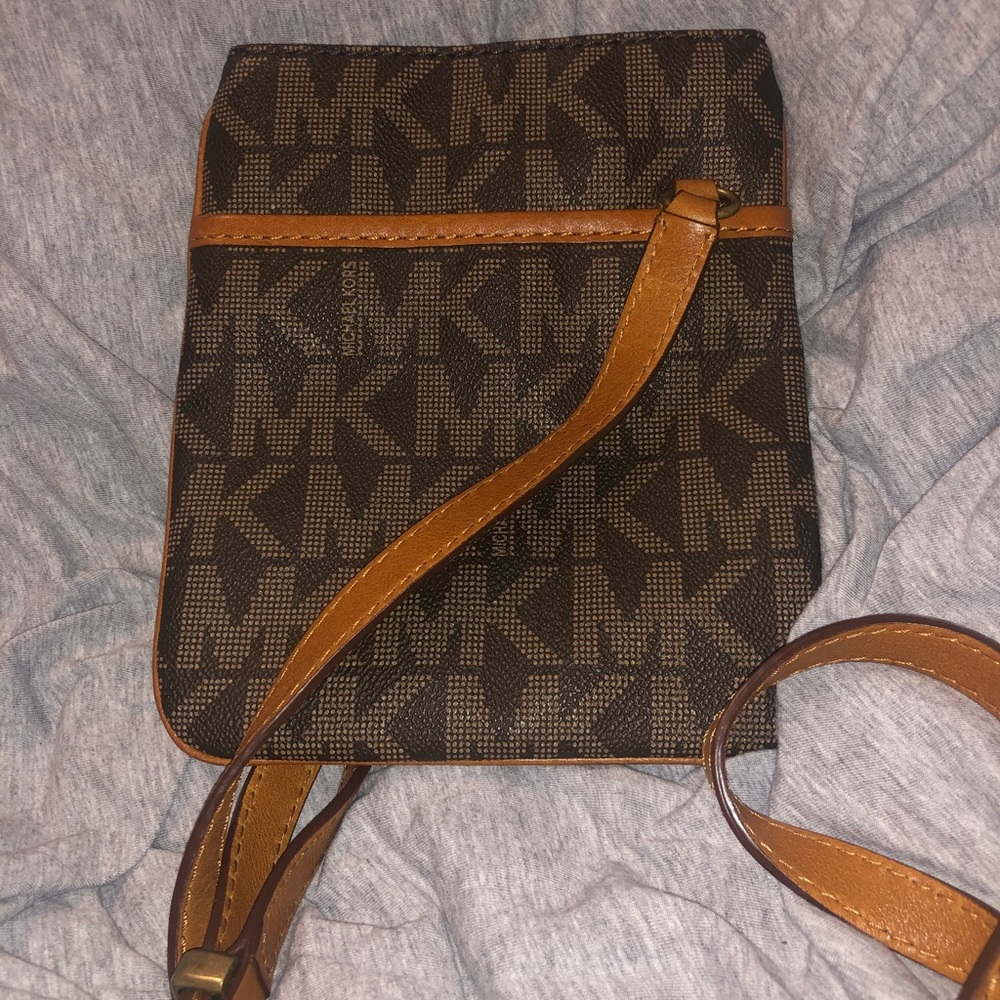 Michael Kors Crossbody Bag Leather
